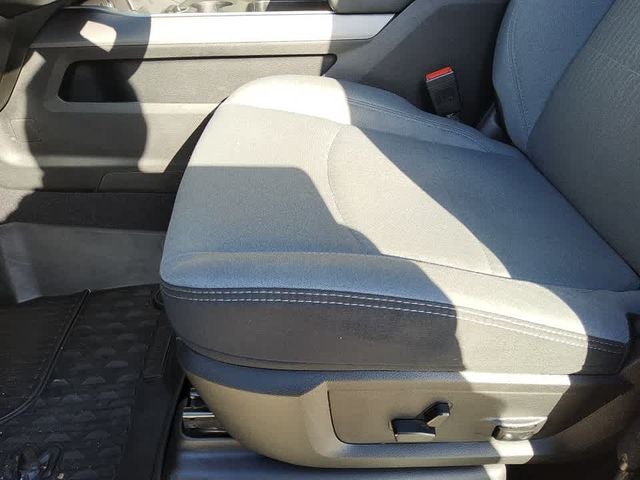 2021 RAM 2500 Big Horn Crew Cab 4x4 6'4' Box