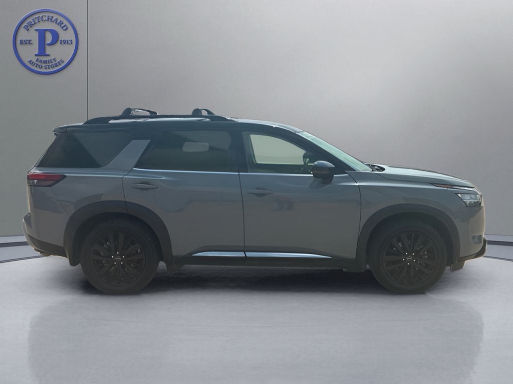 2023 Nissan Pathfinder Platinum 4WD