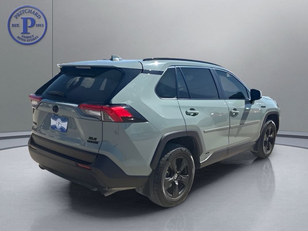 2021 Toyota RAV4 Hybrid XLE