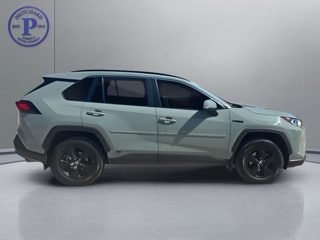 2021 Toyota RAV4 Hybrid XLE