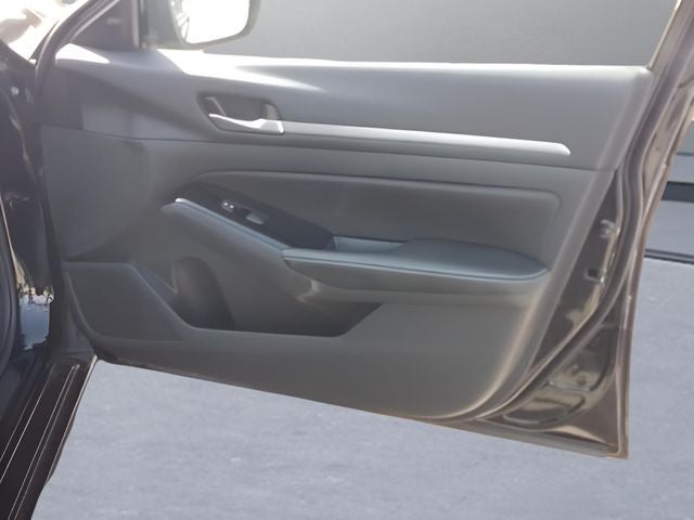 2024 Nissan Altima 2.5 SL