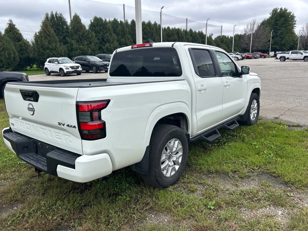 2023 Nissan Frontier SV