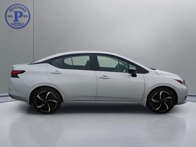 2025 Nissan Versa SR