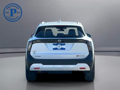 2025 Nissan Kicks SR