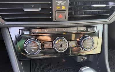 2019 Volkswagen Jetta R-Line