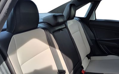 2019 Volkswagen Jetta R-Line