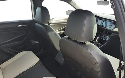 2019 Volkswagen Jetta R-Line