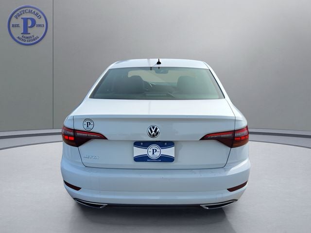 2019 Volkswagen Jetta R-Line