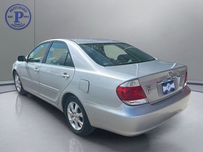 2005 Toyota Camry XLE
