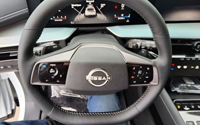 2026 Nissan N/A Platinum