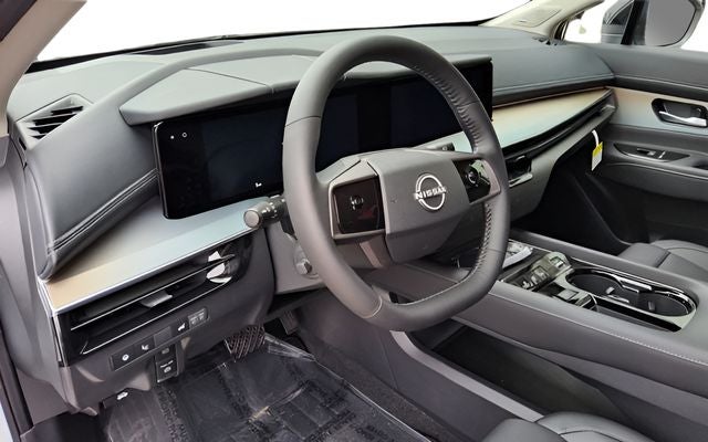 2026 Nissan N/A Platinum