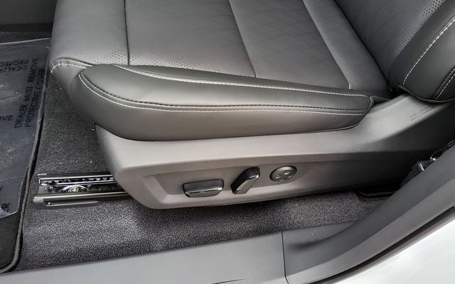 2026 Nissan N/A Platinum