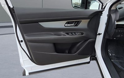 2026 Nissan N/A Platinum