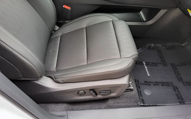 2026 Nissan N/A Platinum