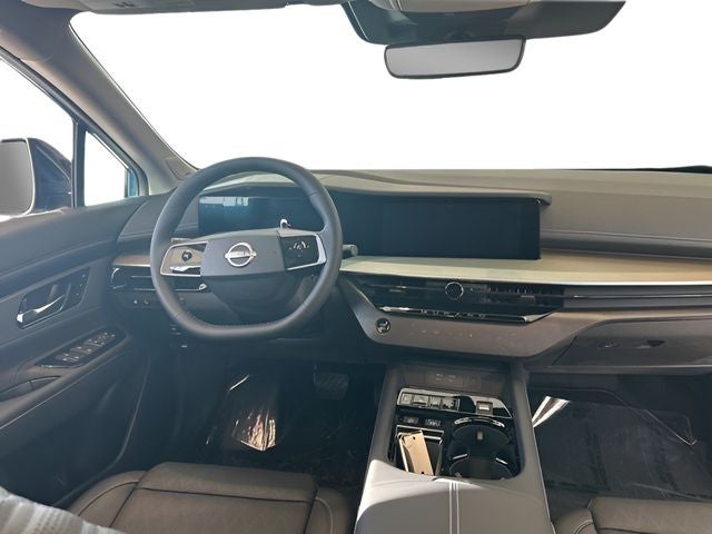 2026 Nissan N/A Platinum