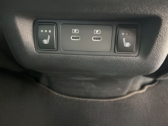 2026 Nissan N/A Platinum