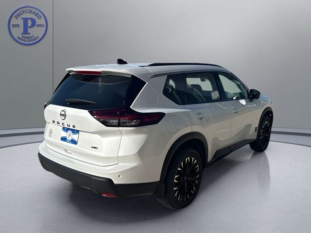 2026 Nissan Rogue Dark Armor™