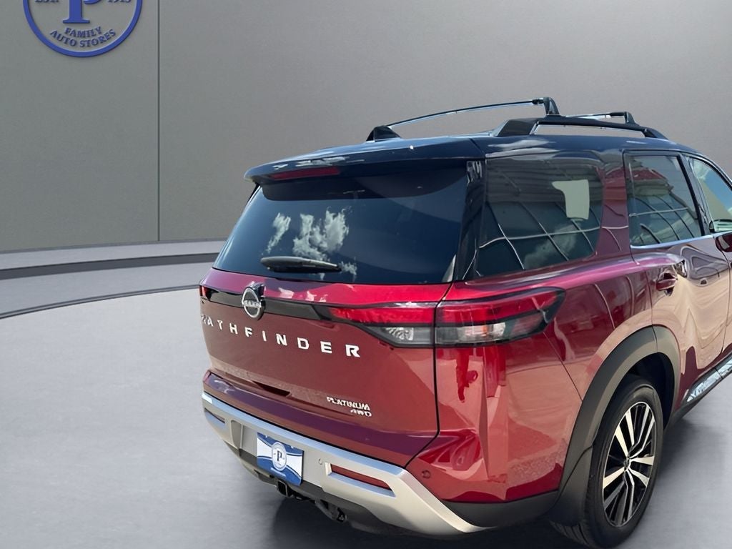2025 Nissan Pathfinder Platinum