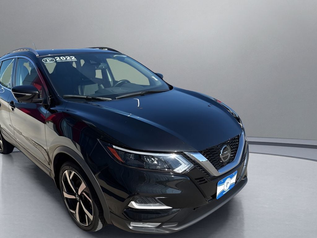 2022 Nissan Rogue Sport SL