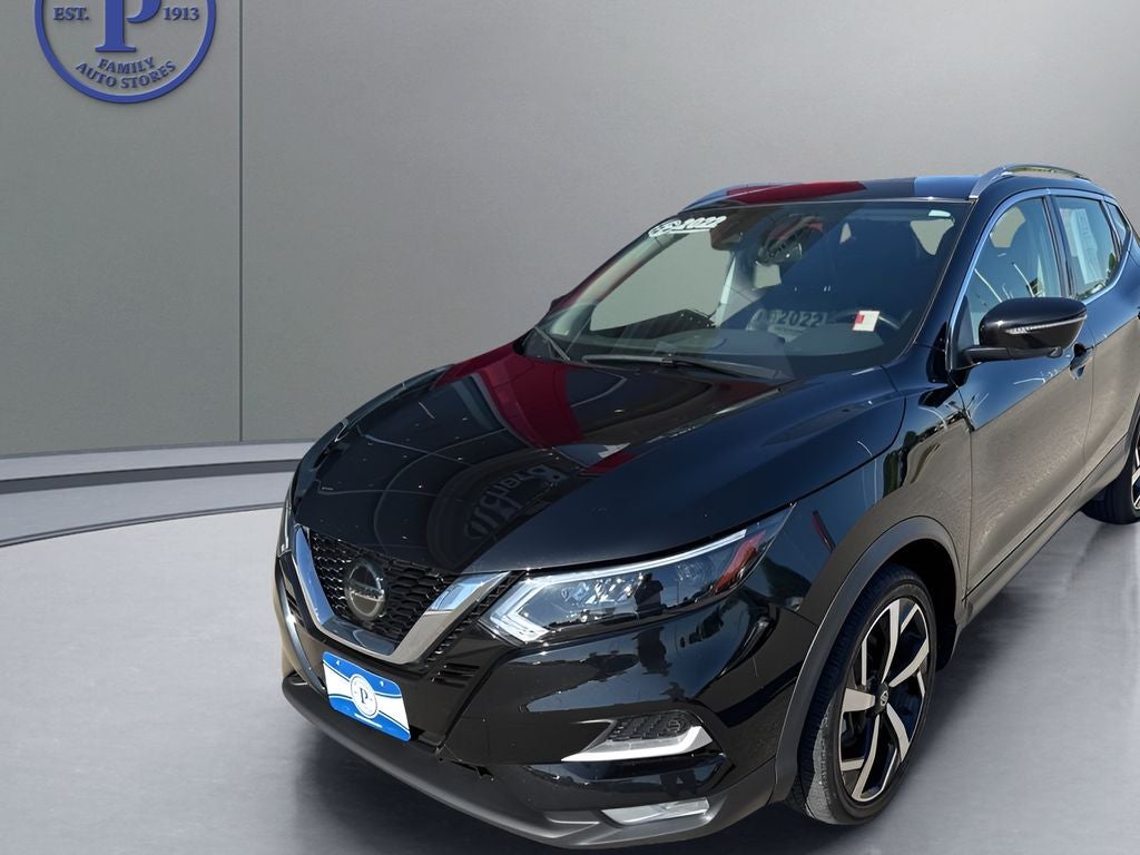 2022 Nissan Rogue Sport SL