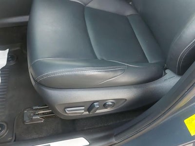 2024 Toyota Venza LE