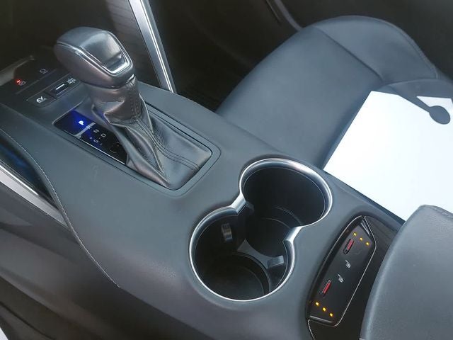 2024 Toyota Venza LE