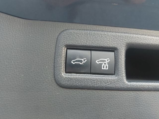 2024 Toyota Venza LE