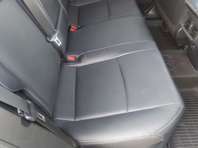 2024 Toyota Venza LE