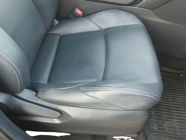 2024 Toyota Venza LE