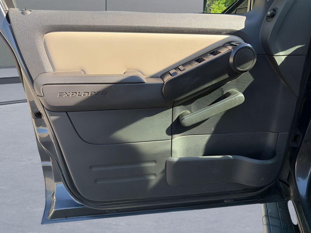 2007 Ford Explorer Sport Trac Limited