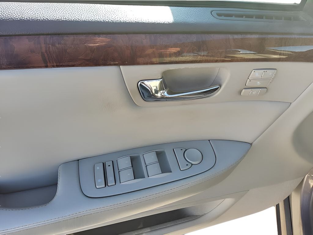 2007 Cadillac DTS Luxury I
