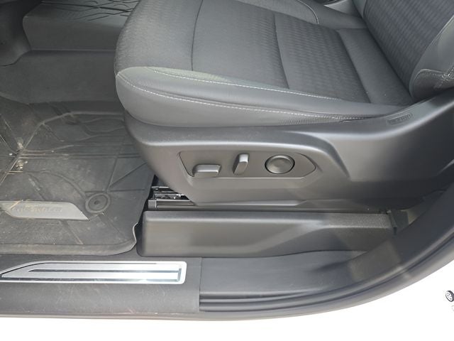 2023 Chevrolet Silverado 1500 LT LT1