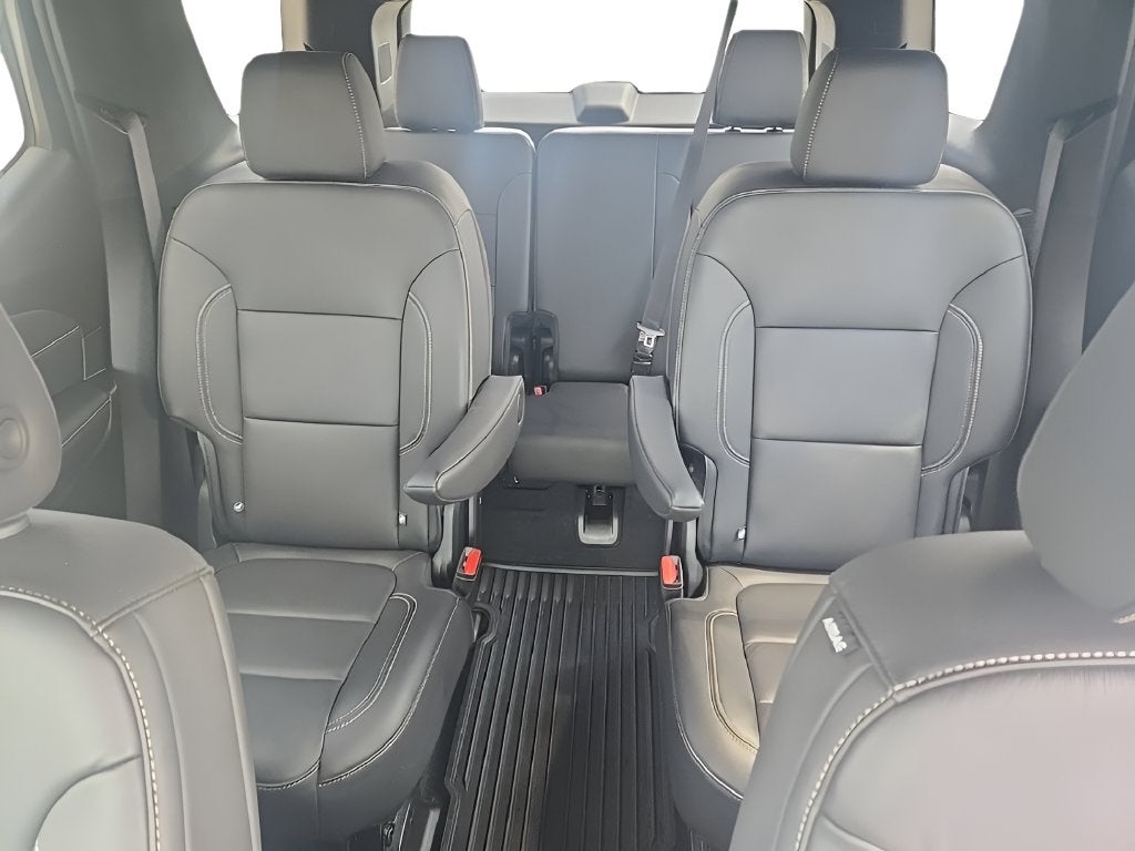2024 Chevrolet Traverse Limited LT Leather