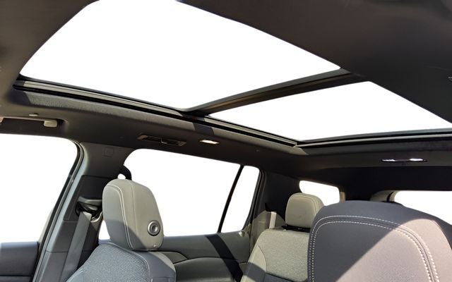 2025 Chevrolet Traverse LT 2LT