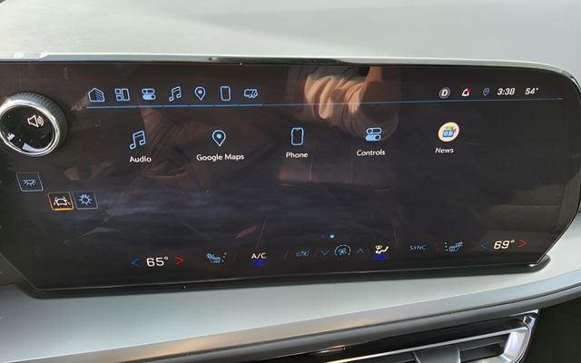 2025 Chevrolet Traverse LT 2LT