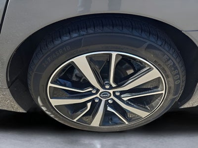 2023 Nissan Maxima SV