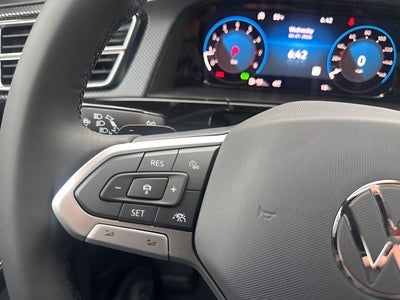 2026 Volkswagen Atlas Cross Sport 2.0T SEL R-Line Black