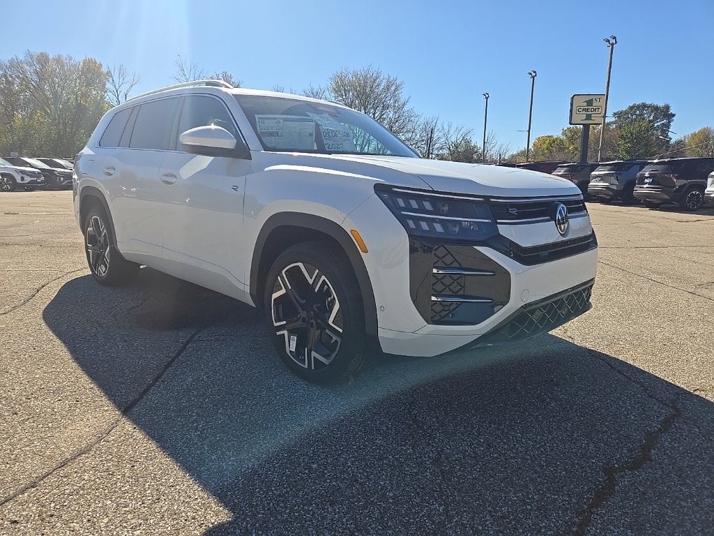 2027 Volkswagen Atlas SEL Premium R-Line 4MOTION