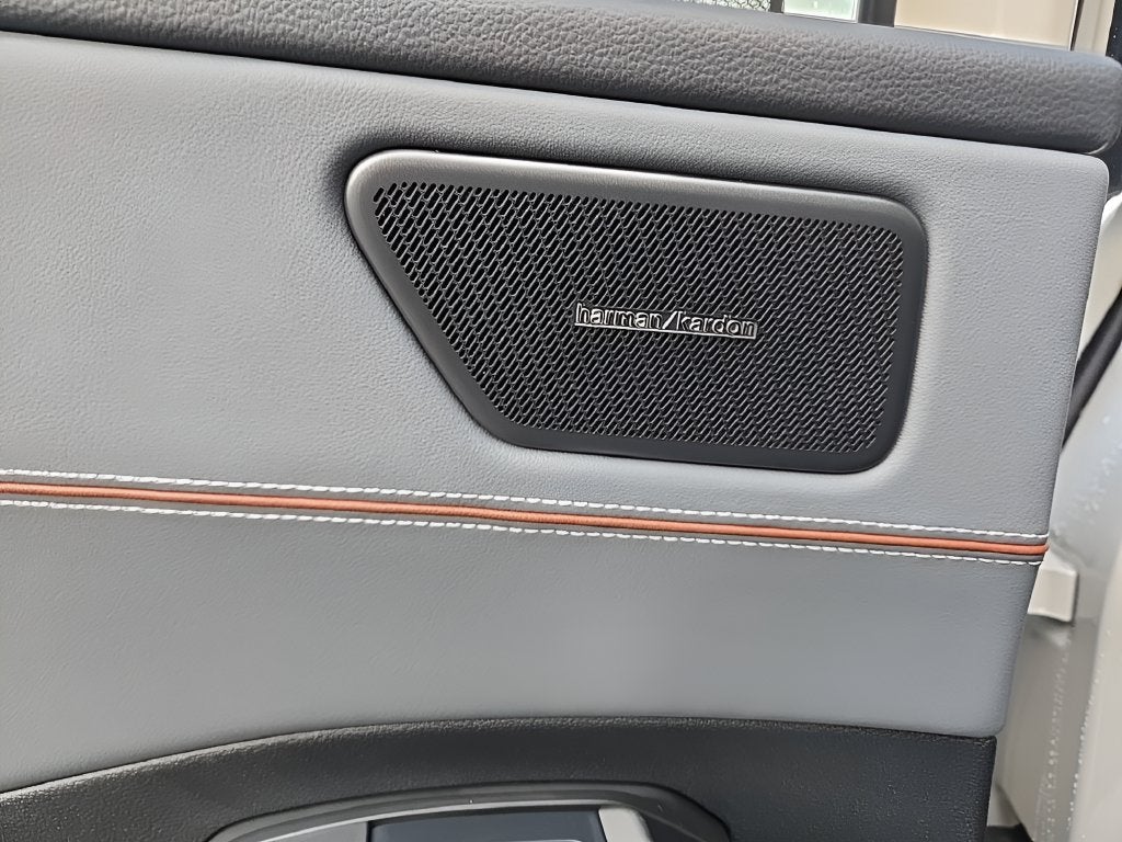 2027 Volkswagen Atlas SEL Premium R-Line
