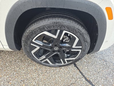 2027 Volkswagen Atlas SEL Premium R-Line