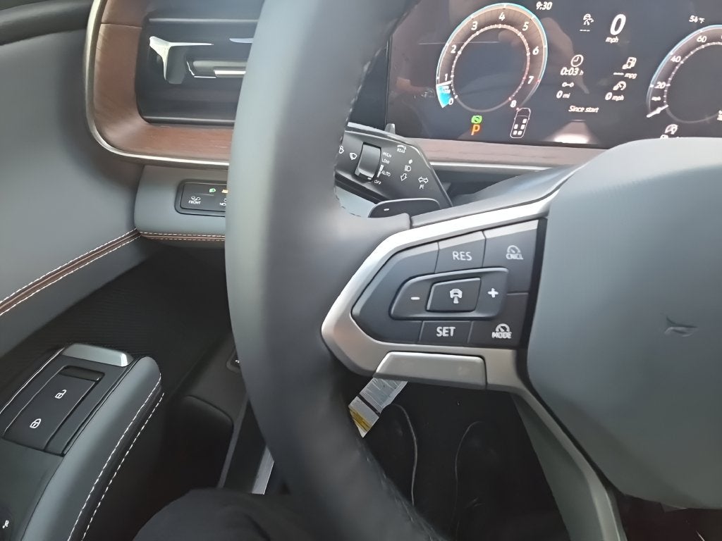 2027 Volkswagen Atlas SEL Premium R-Line