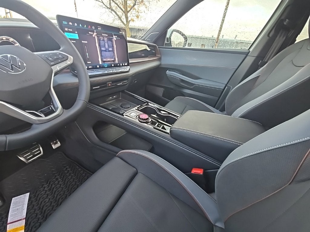2027 Volkswagen Atlas SEL Premium R-Line