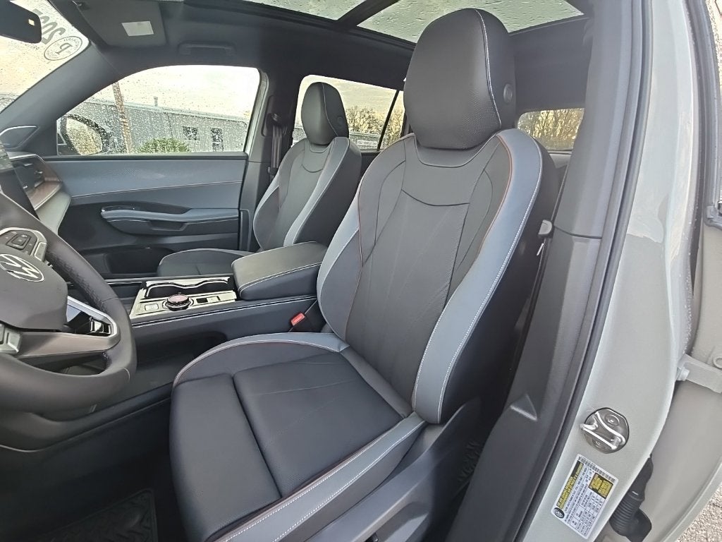 2027 Volkswagen Atlas SEL Premium R-Line