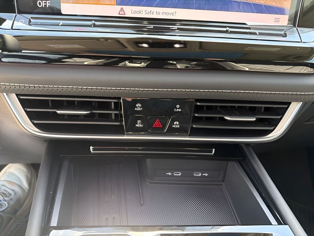 2026 Volkswagen Atlas 2.0T SEL Premium R-Line 4MOTION