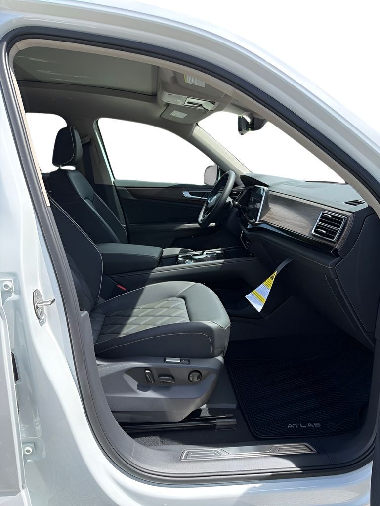 2026 Volkswagen Atlas 2.0T SEL Premium R-Line 4MOTION