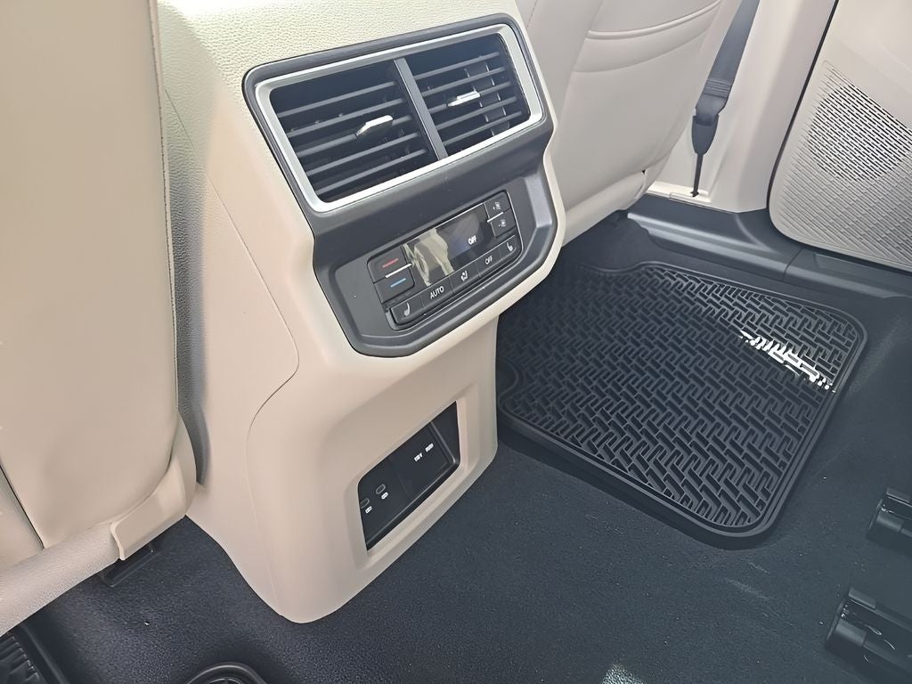 2026 Volkswagen Atlas 2.0T SEL Premium R-Line 4MOTION