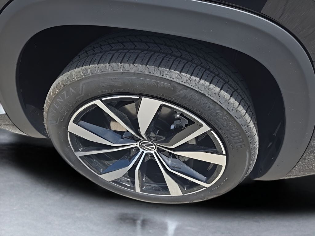 2026 Volkswagen Atlas 2.0T SEL Premium R-Line 4MOTION