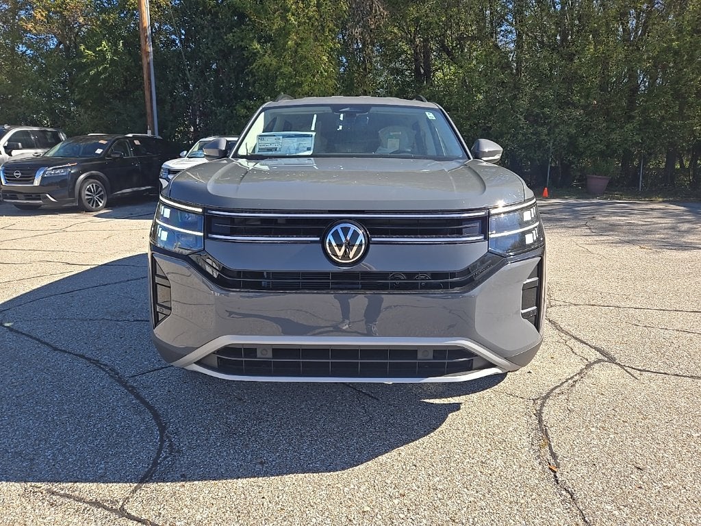 2027 Volkswagen Atlas SE w/Technology