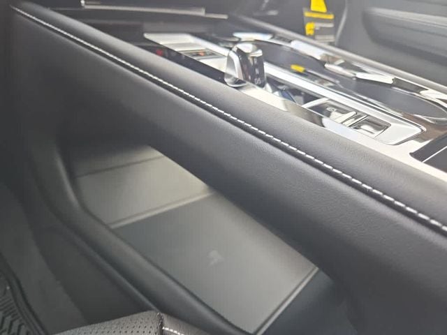 2026 Volkswagen Atlas 2.0T SE w/ Technology