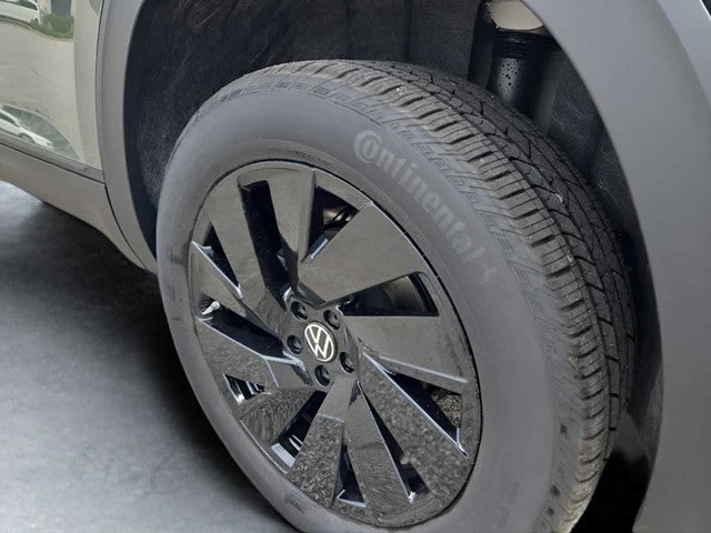 2026 Volkswagen Atlas 2.0T SE w/ Technology